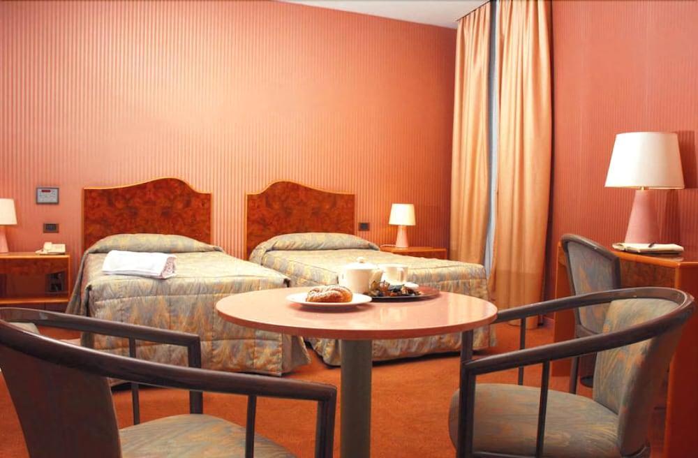Perugia Park Hotel Esterno foto